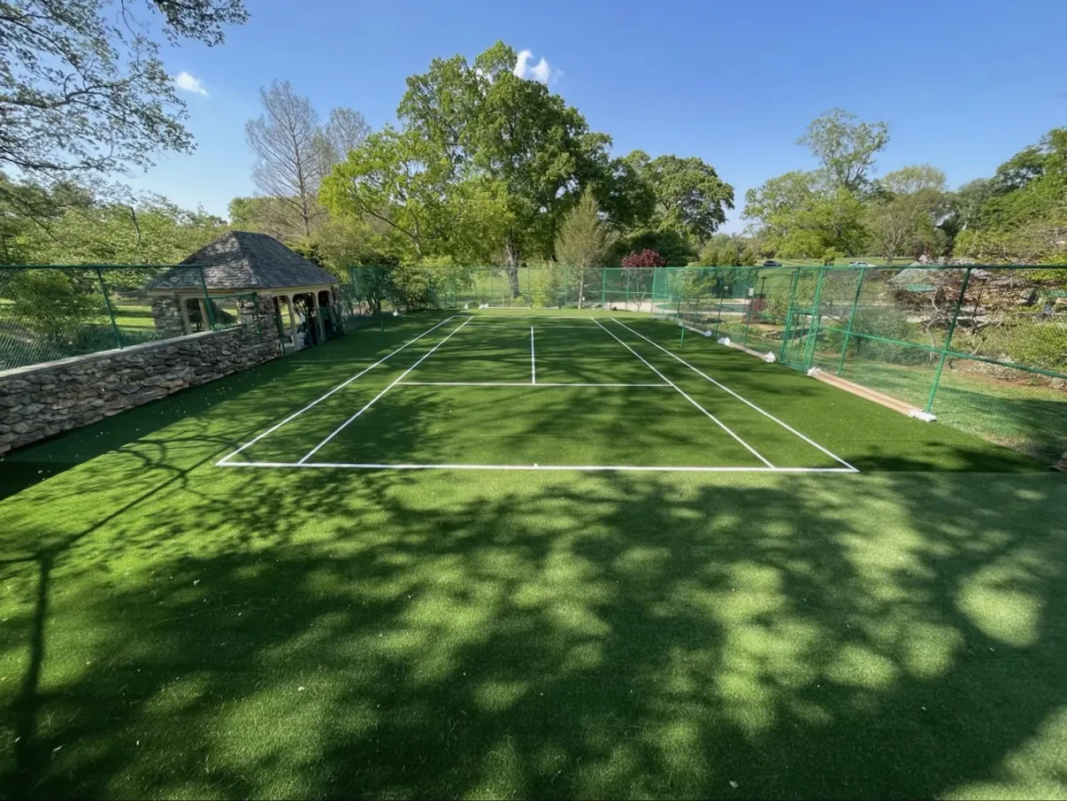 Synthetic turf tennis court by EnduraCourt